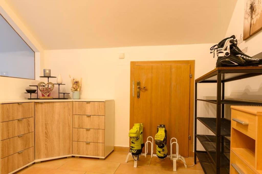 Family Apartment Bad Goisern Exteriör bild