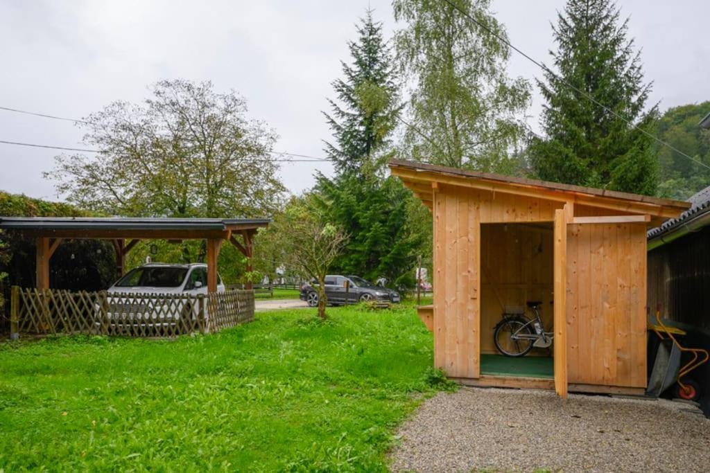 Family Apartment Bad Goisern Exteriör bild